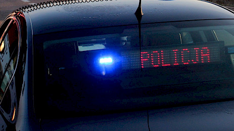 Policjanci pomogli rodzącej kobiecie w drodze do szpitala