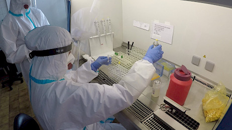 W Łomży powstało trzecie laboratorium w regionie, gdzie są wykonywane testy na koronawirusa