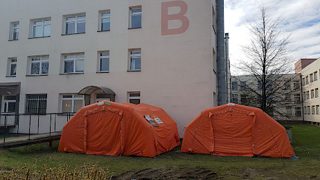 Kolejna osoba z Łomży pokonała COVID-19