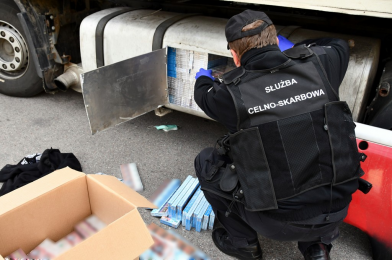 KAS przechwyciła papierosy warte ponad ćwierć miliona złotych  [VIDEO]