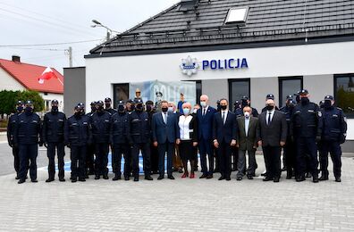 Policjanci z Nowogrodu mają nową siedzibę  [FOTO]
