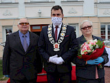 27 par małżonków odebrało medale za długoletnie pożycie małżeńskie [FOTO]