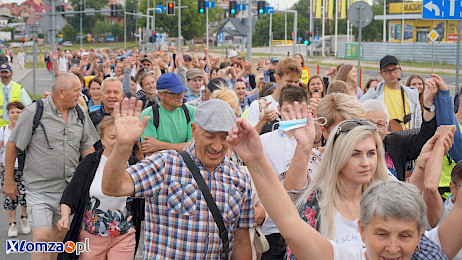 Pielgrzymi z Łomży wyruszyli do Częstochowy  [FOTO | VIDEO]