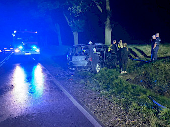 Volkswagen zapalił się podczas jazdy  [FOTO]