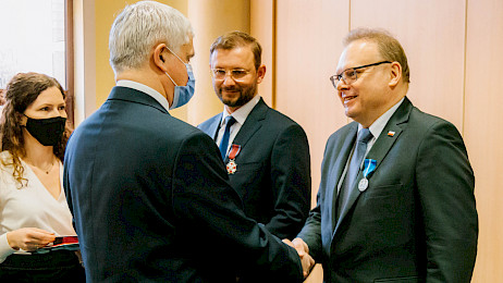Dr hab. Krzysztof Sychowicz otrzymał Medal Stulecia Odzyskanej Niepodległości
