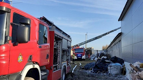 Pożar stolarni w Jeziorku  [FOTO]