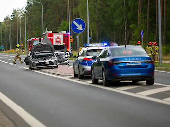 Trzy osoby w szpitalu. Wypadek pod Łomżą. Lądował śmigłowiec