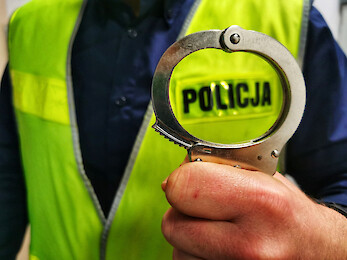 Kolejne dwie osoby poszukiwane zatrzymane przez policjantów