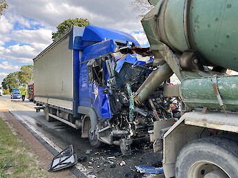 Groźny wypadek na DK61  [FOTO]