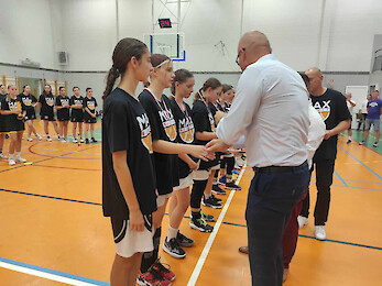 II miejsce koszykarek UKS 4 Łomża na Ogólnopolskim Turnieju Koszykówki