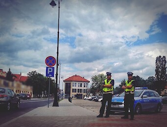 Pijany wpadł, bo nie miał zapiętych pasów bezpieczeństwa