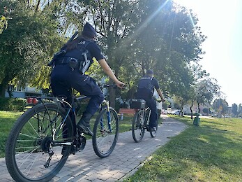 Policyjne patrole rowerowe ponownie na ulicach Łomży