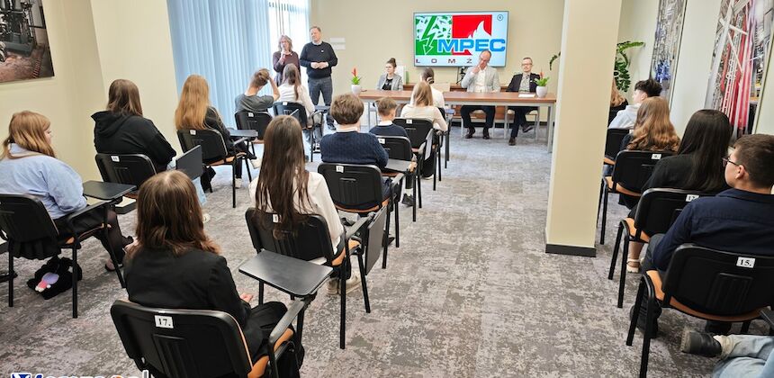 Finał Olimpiady MPEC Łomża. Młodzi znawcy ciepłownictwa i OZE wyłonieni