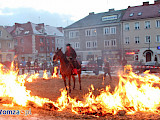 Koń w ogniu na Starym Rynku (Foto | VIDEO)