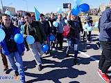 Ulicami Łomży przeszedł "Niebieski Marsz"  (Foto | VIDEO)